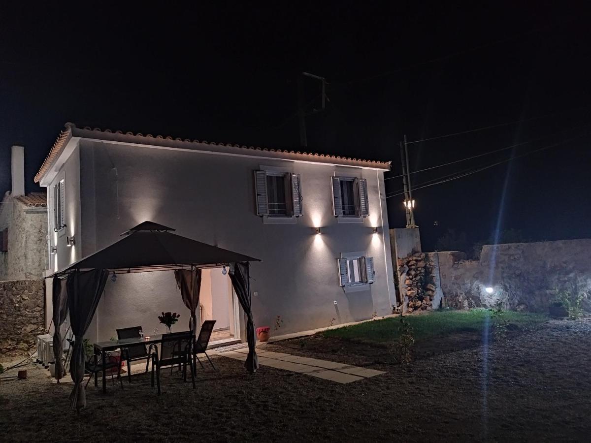Vikou House Yírion